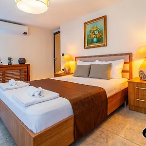Costa Karakoy Otel